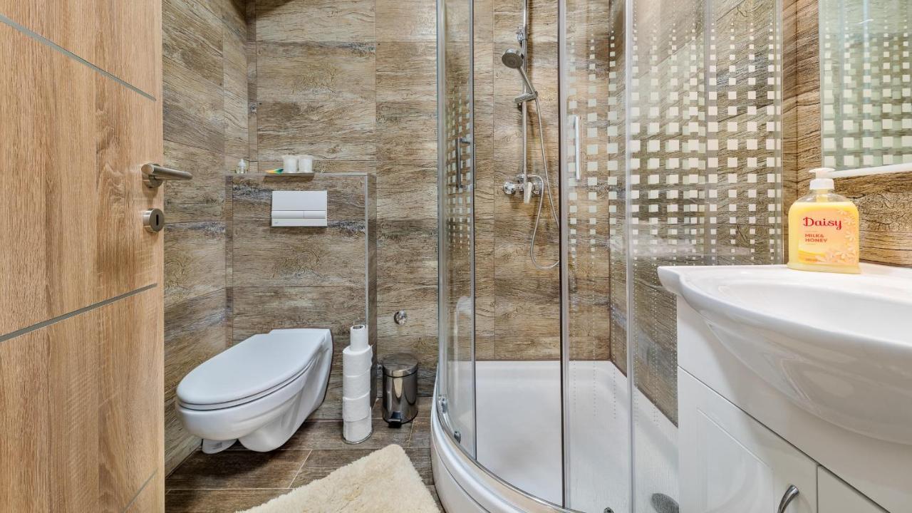 Apartment Krajinovic ザグレブ エクステリア 写真